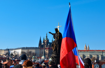 Η Γερουσία της Τσεχίας ενέκρινε τη διεύρυνση του ΝΑΤΟ.