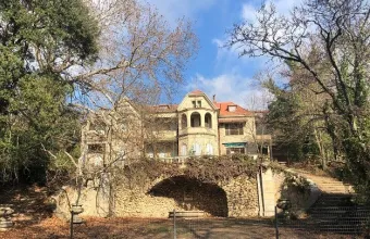 Οι αλλαγές στα σχέδια για το Τατόι: Ξενοδοχεία, εστιατόρια και καταστήματα