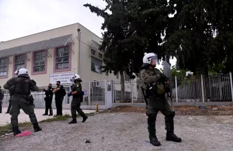 Γερμανική TAZ: «Μαινόμενοι νεοναζί στην Ελλάδα»