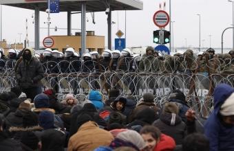 Λευκορωσία: Τηλεφωνική συνομιλία Μέρκελ με Λουκασένκο για τους πρόσφυγες