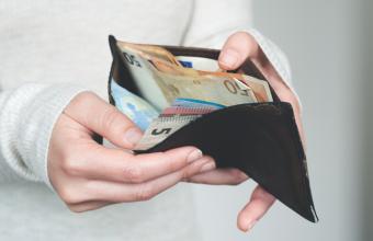 Ακρίβεια: 5 πράγματα που πρέπει να κάνετε για να προστατεύσετε τα χρήματά σας