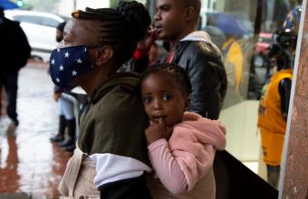 Νότια Αφρική: Μειώθηκαν τα κρούσματα - Χαλαρώνουν οι περιορισμοί