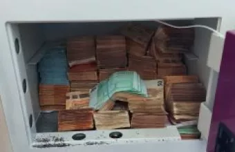 Παράνομες ελληνοποιήσεις: Το «μπλε», το «βιβλιαράκι» και τα 30.000 ευρώ- Πώς δρούσε το κύκλωμα (pics)