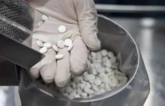 Πιθανώς έως τα Χριστούγεννα η διάθεση χαπιού κατά του κορωνοϊού στη Βρετανία