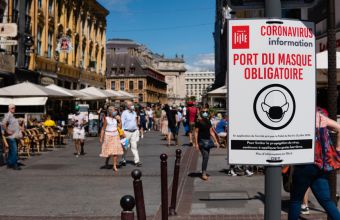 Γαλλία-Κορωνοϊός: Ρεκόρ κρουσμάτων με 179.807 μολύνσεις σε μία ημέρα