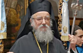 Κορωνοϊός: Διασωληνώθηκε εκτός ΜΕΘ και η αδερφή του Μητροπολίτη Κοσμά