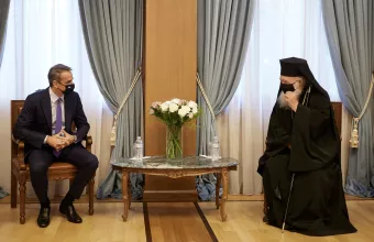 Μητσοτάκης-Ιερώνυμος: Ιδιαίτερη προσοχή και επιμονή στην προσπάθεια για καθολικό εμβολιασμό του πληθυσμού