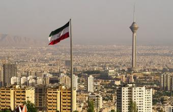 Η Τεχεράνη ανακοινώνει προκαταρκτική συμφωνία για την αποδέσμευση ιρανικών κεφαλαίων