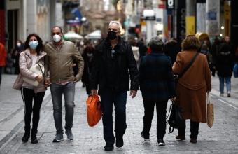 Πότε θα «καθαρίσουμε» από τον κορωνοϊό; Η πρόεδρος της Ένωσης Πνευμονολόγων Ελλάδας απαντά