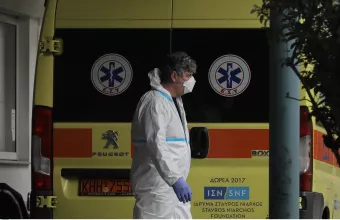 Τραγωδία στα Χανιά: Ανέβηκε στην καρέκλα και πήδηξε στο κενό μπροστά στα μάτια της γυναίκας του