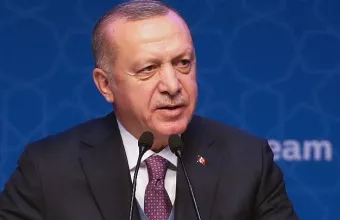 Ο Ερντογάν κατηγορεί την Ελλάδα ότι στηρίζει την τρομοκρατία- Ωμή προπαγάνδα, λέει ο Θεοδωρικάκος