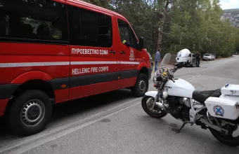 Υπό μερικό έλεγχο η φωτιά στο Νέο Κόσμο