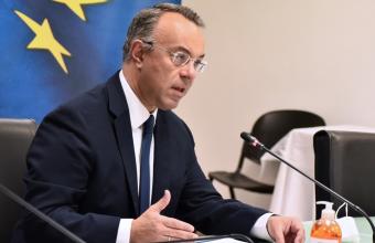 Σταϊκούρας: «Στο τραπέζι» η δυνατότητα έκδοσης πράσινου ή βιώσιμου ομολόγου