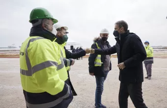 Στο στρατόπεδο Παύλου Μελά ο Μητσοτάκης - Έργο πνοής για τη Θεσσαλονίκη