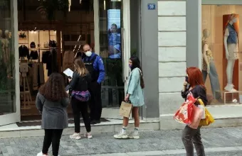 Στοχευμένη και αναλογική στήριξη του λιανεμπορίου ζητάει ο Εμπορικός Σύλλογος Αθηνών