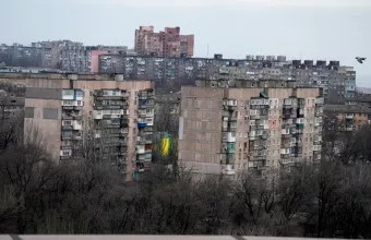 Μια ανάσα από το Κίεβο οι Ρώσοι: Σειρήνες συναγερμού για αεροπορική επιδρομή- Νέες δορυφορικές εικόνες 