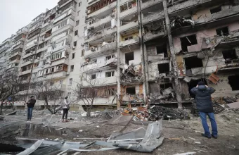Οδομαχίες στο κέντρο του Κιέβου - Μάχες σε Μαριούπολη, Χερσώνα, Οδησσό