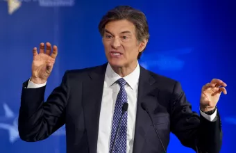 Μεχμέτ Οζ: Ο τηλε-ιατρός της Όπρα και φίλος του Ερντογάν που διεκδικεί θέση στη Γερουσία των ΗΠΑ