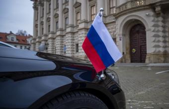 Η Ρωσία εκκενώνει την πρεσβεία της στην Ουκρανία 