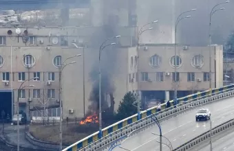 Kερδίζει εδάφη η Ρωσία: Τουλάχιστον 57 νεκροί και 169 τραυματίες την πρώτη μέρα του πολέμου