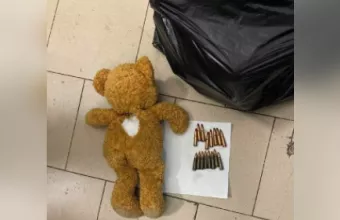 Ο ουκρανικός στρατός βρήκε σφαίρες σε λούτρινο αρκουδάκι – Πέντε συλλήψεις –Δείτε βίντεο