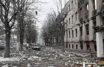 Ρωσικό υπουργείο Άμυνας: Θέσαμε υπό τον έλεγχό μας τη Χερσώνα- «Συνεχίζουμε να αντιστεκόμαστε» λέει ο δήμαρχος 