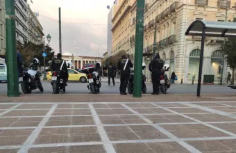 Μπαράζ ελέγχων από την Τροχαία Αττικής στο κέντρο της Αθήνας