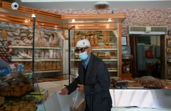Πώς θα λειτουργήσει το πλαφόν κέρδους σε καύσιμα, ψωμί και άλλα προϊόντα