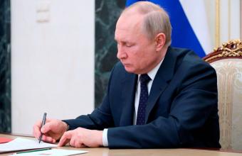 Ο Πούτιν θέλει να «πονέσει» τη Δύση: «Σύντομα» σε ρούβλια όλες οι συνδιαλλαγές για τη ρωσική ενέργεια