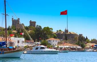 Θα γίνει η Τουρκία «παιδική χαρά» για Ρώσους ολιγάρχες; Το ριψοκίνδυνο στοίχημα