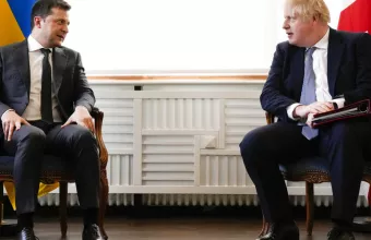 Βρετανία: Ο Τζόνσον είπε στον Ζελένσκι ότι είναι πιο προσηλωμένος από ποτέ στην ενίσχυση της Ουκρανίας 
