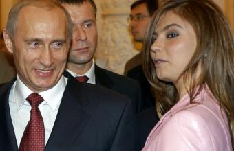 Αλίνα Καμπάεβα: Η αγαπημένη του Πούτιν επανεμφανίστηκε στην Μόσχα και μάλιστα με ειδικό ρόλο