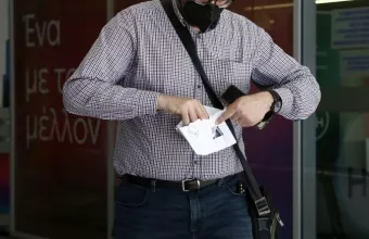 Εθνικό σχέδιο για την ακρίβεια: Τα σενάρια που μελετά η κυβέρνηση 