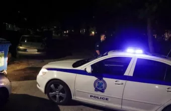 Ανήλικοι Ρομά ξυλοκόπησαν ποδηλάτη και ιδιοκτήτη μίνι μάρκετ με τη μητέρα του στα Φάρσαλα
