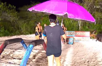 Survivor: Πυρ και μανία οι Μπλε με τον Εμμανουήλ – Υποψήφιος με το καλημέρα