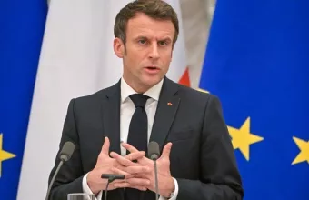 Ουκρανία - Μακρόν: Καταγγέλλει την «απόλυτη φρίκη» στην Κραματόρσκ