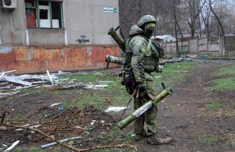 «Ζούμε τις τελευταίες μας μέρες»: Το μήνυμα Ουκρανού αξιωματικού της Μαριούπολης λίγο πριν λήξει το ρωσικό τελεσίγραφο 