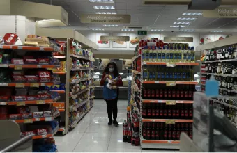 Από την 1η Ιουλίου η Ψηφιακή Κάρτα Εργασίας σε τράπεζες και σούπερ μάρκετ - Τι ανακοίνωσε το υπ. Εργασίας