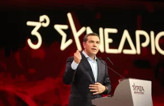 Όποιος δεν αλλάζει, βουλιάζει…