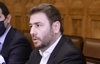 Ανδρουλάκης στον ΣΚΑΪ: Ζητούμενο είναι τι θα πληρώσουν όσοι έβγαλαν μεγάλα κέρδη από την κρίση