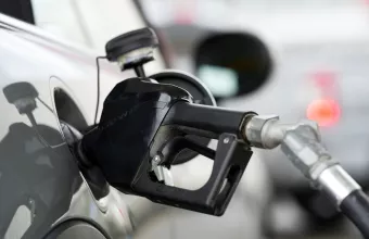 Τα σενάρια που εξετάζει η κυβέρνηση για τη στήριξη των πολιτών.