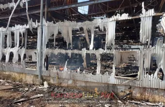 Τυλίχτηκε στις φλόγες καπναποθήκη στην Καρδίτσα 
