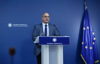 Ο κυβερνητικός εκπρόσωπος, Γιάννης Οικονόμου