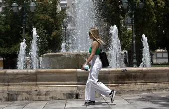 Τζανάκης σε ΣΚΑΪ: Αυτά είναι τα πιο χαρακτηριστικά συμπτώματα της Όμικρον 5 