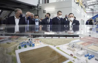 Φάρος ενεργειακής απεξάρτησης από τους εκβιασμούς της Μόσχας ο σταθμός LNG στην Αλεξανδρούπολη
