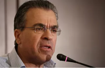 Νεκρός εντοπίστηκε ο γιος του Αργύρη Ντινόπουλου μέσα στο διαμέρισμά του