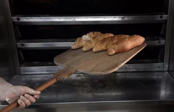 Όπως εξήγησε ο υπουργός, η τιμή ανά κιλό του σιταριού ήταν 20 με 22 λεπτά και τώρα πηγαίνει προς τα 50 λεπτά.