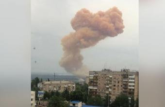 Δεξαμενή νιτρικού οξέος βομβαρδίστηκε στο Σεβεροντονέτσκ