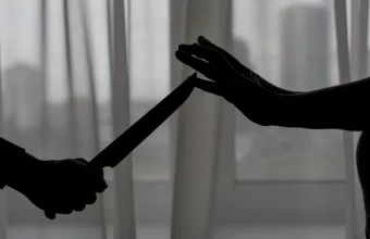 Κρήτη: Τραυμάτισε με μαχαίρι την αδελφή του και τον ανιψιό του