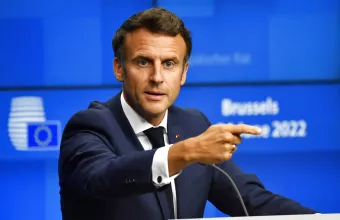 Μακρόν για απόφαση ΕΕ: Το χρωστάμε στον ουκρανικό λαό 